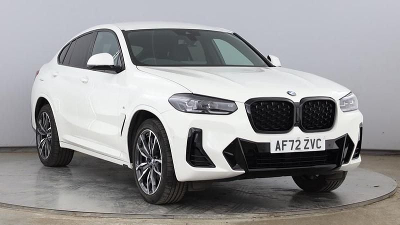 White Used 2022 BMW X4 M Sport SUV | £36,000 (Fair price) - Image 1/4