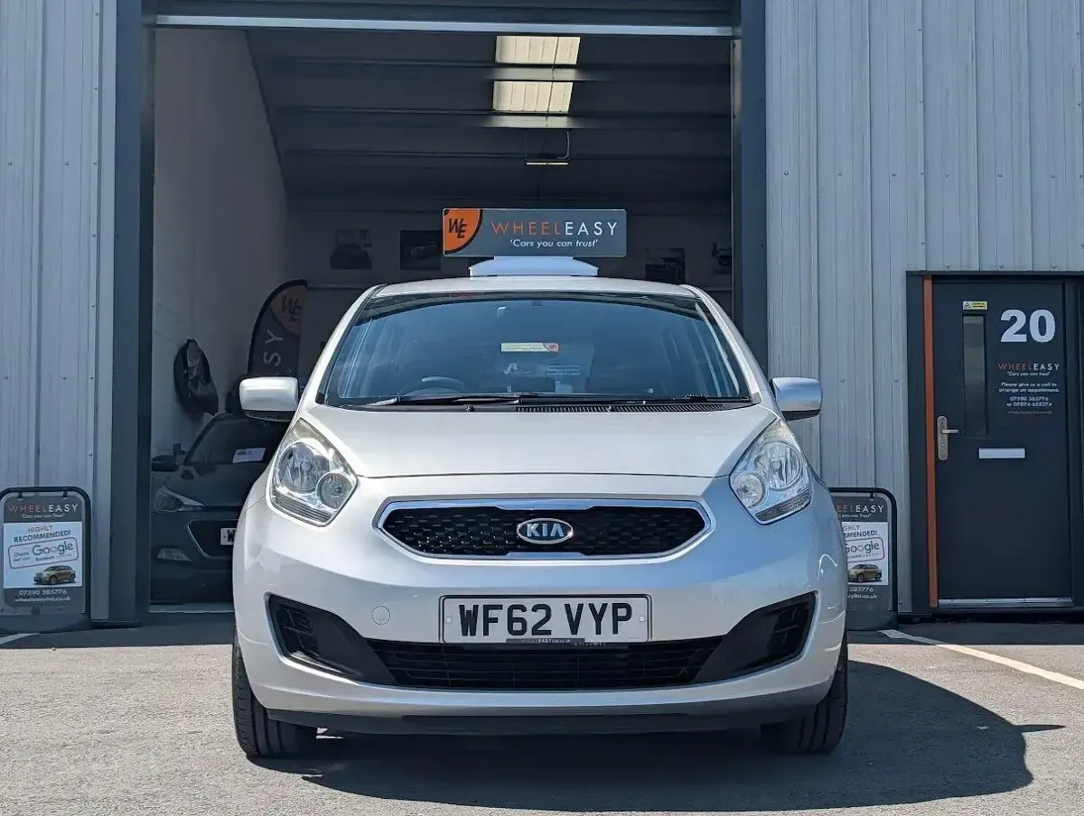 Used Kia Venga Air 2012 Silver Hatchback