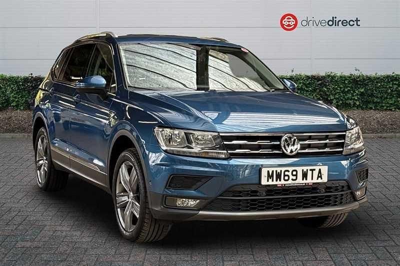 Blue Used 2019 VW Tiguan Allspace Match SUV | £20,800 (Fair price) - Image 1/4