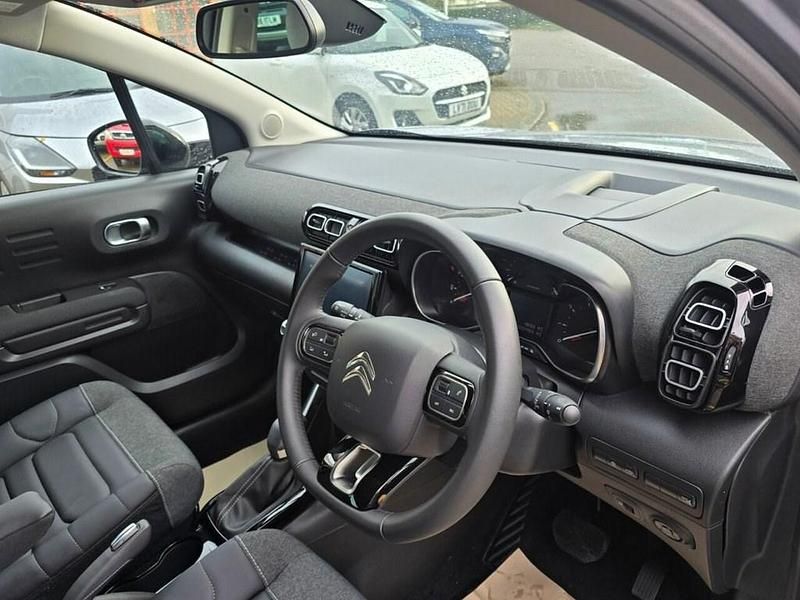 Used Citroën C3 Aircross PureTech 130 HP (95 kW) 2024 Grey SUV