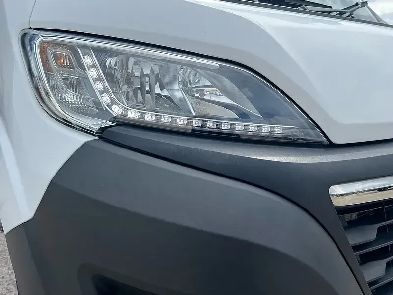 Used Vauxhall Movano 2022 White