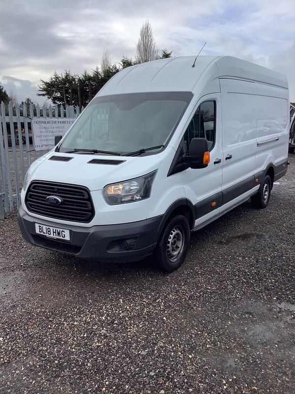 Used Ford Transit 130 HP (95 kW) 2018 White Van