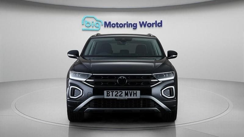 Used VW T-Roc Style 150 HP (110 kW) 2022 Black SUV