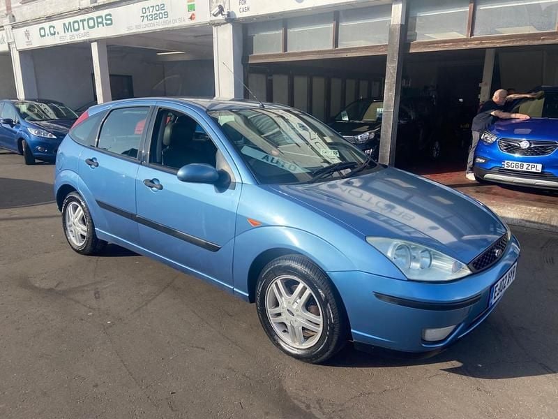 Used Ford Focus Zetec 2002 Blue Hatchback