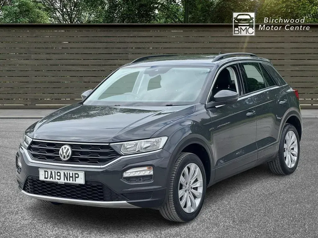 Used VW T-Roc SE 115 HP (84 kW) 2019 Grey SUV