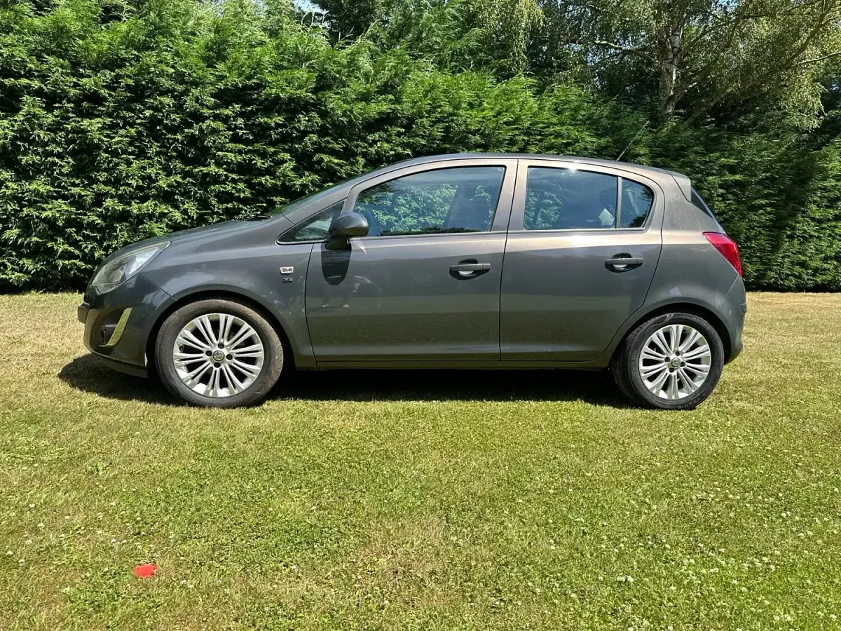 Used Vauxhall Corsa 2014 Grey Hatchback
