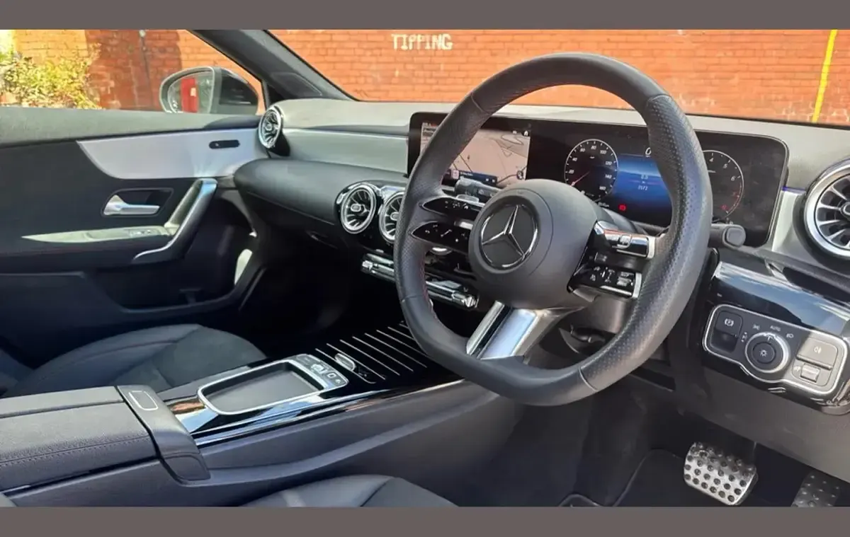 Used Mercedes A200 Executive 161 HP (118 kW) 2025 Black Hatchback