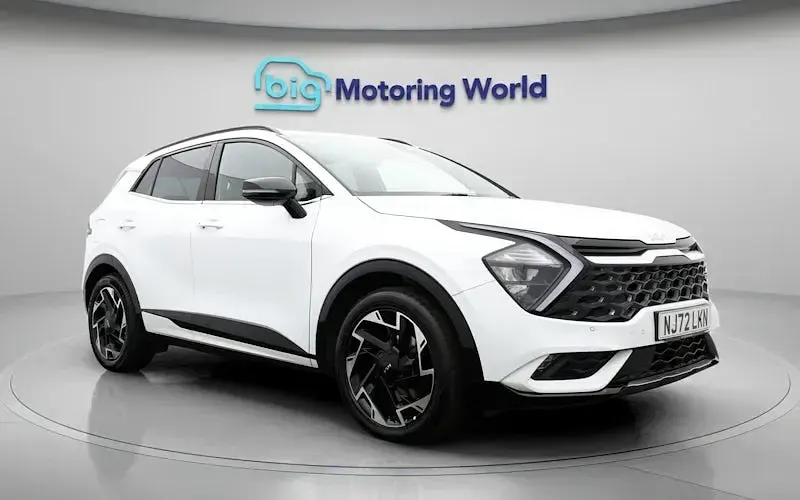 Used Kia Sportage GT-Line 265 HP (194 kW) 2023 White SUV