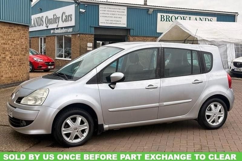 Used Renault Grand Modus Dynamique 86 HP (63 kW) 2008 Silver MPV
