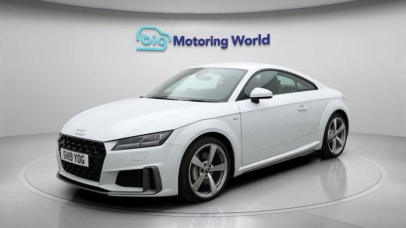 Used Audi TT S-Line 241 HP (177 kW) 2019 White Coupe