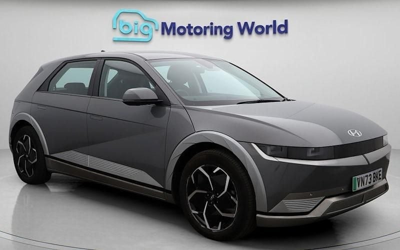 Used 2024 Hyundai Ioniq Premium Hatchback | £21,300 (Fair price) - Image 1/4