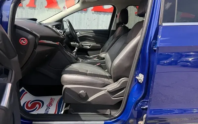 Used Ford Kuga Titanium 150 HP (110 kW) 2015 Blue SUV
