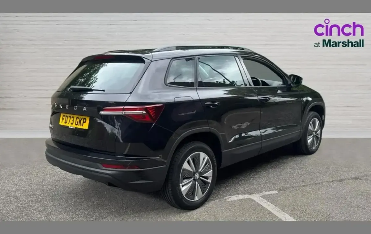 Gebraucht Skoda Karoq SE Drive 108 PS (79 kW) 2024 Schwarz SUV