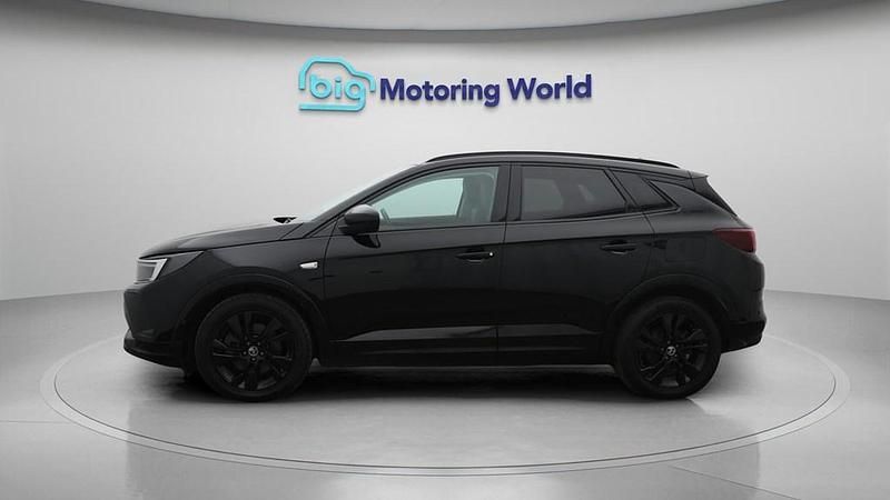 Used Vauxhall Grandland X GS Line 225 HP (165 kW) 2022 Black SUV