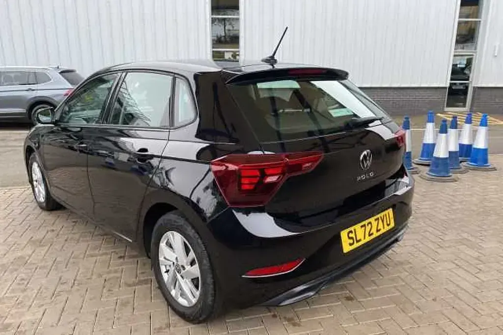 Used VW Polo Life 95 HP (69 kW) 2022 Grey Hatchback