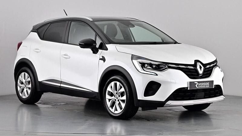 Ice white Used 2021 Renault Captur Iconic SUV | £13,985 (Good price) - Image 1/4