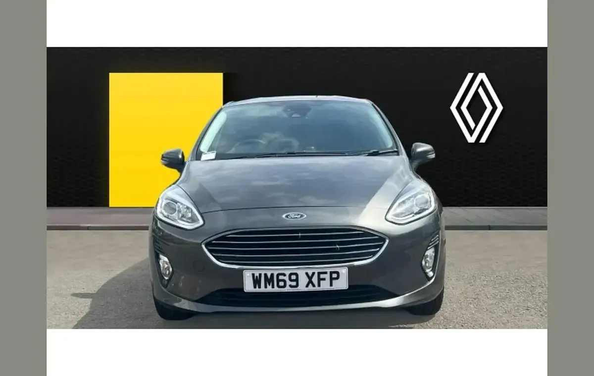 Used Ford Fiesta Titanium 99 HP (72 kW) 2020 Grey Hatchback
