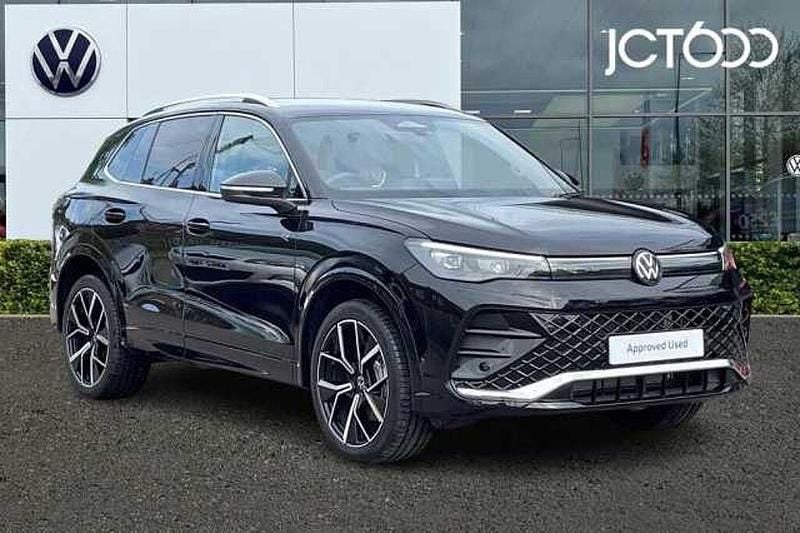 Used VW Tiguan R-line 150 HP (110 kW) 2025 Black SUV