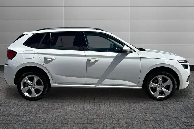 Used Skoda Kamiq SE Drive 150 HP (110 kW) 2023 White SUV
