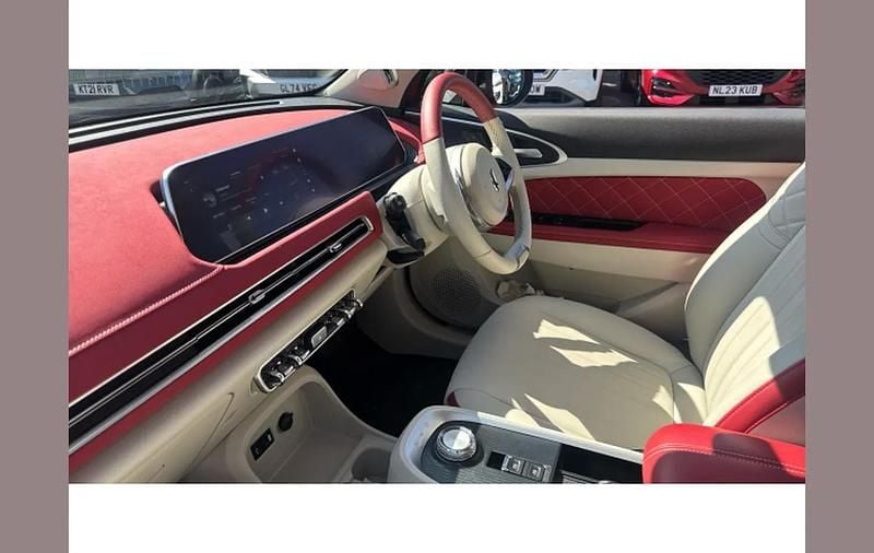 Used Ora 03 Pure+ 125 kW (171 HP) 2024 Red Hatchback