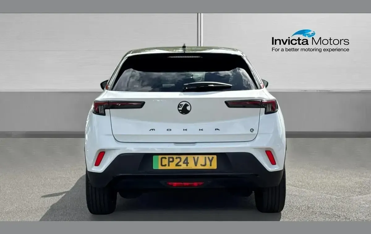 Used Vauxhall Mokka 100 kW (136 HP) 2024 White jade gloss SUV