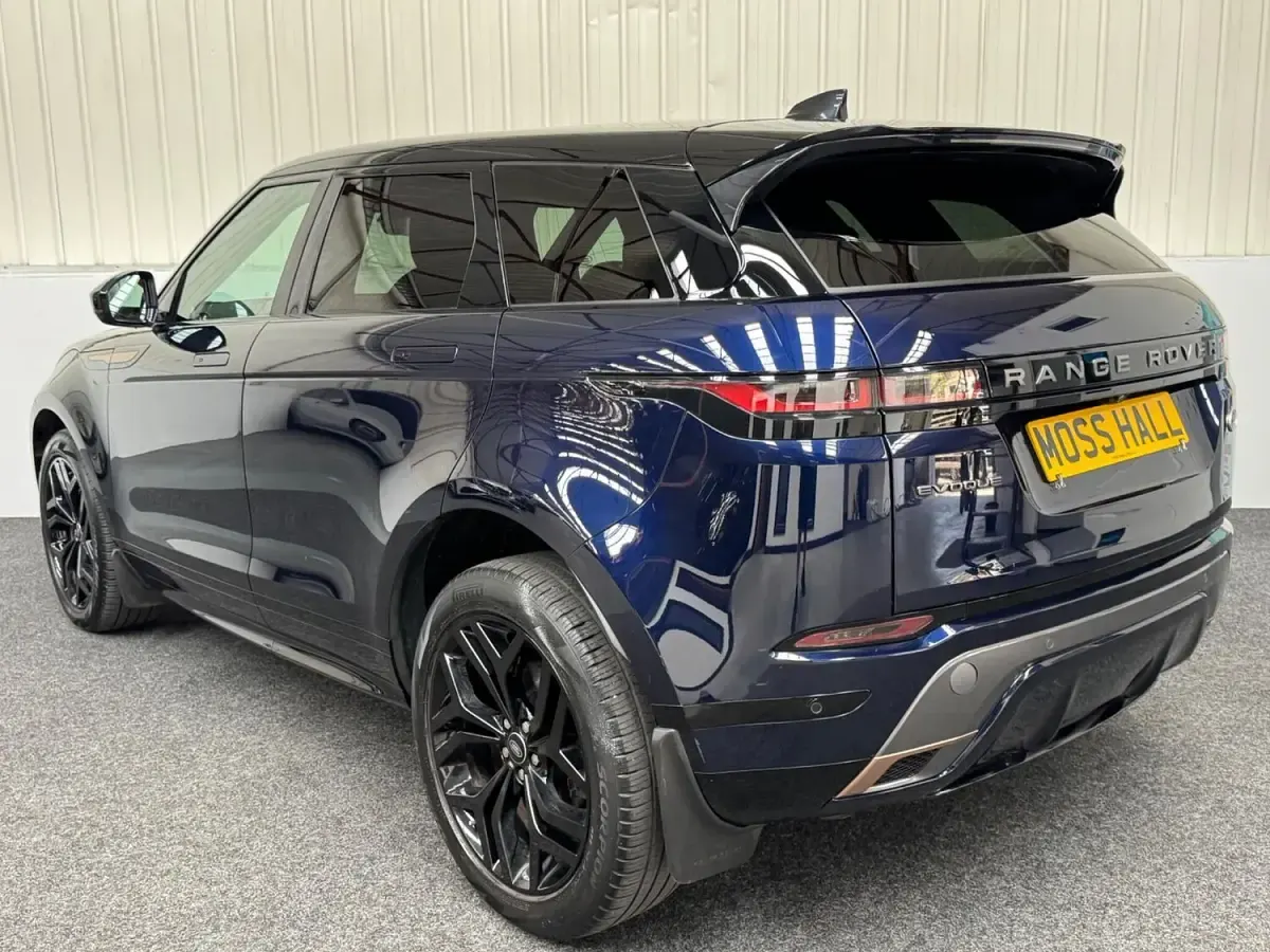 Used Land Rover Range Rover evoque HSE Dynamic 204 HP (150 kW) 2022 Blue SUV