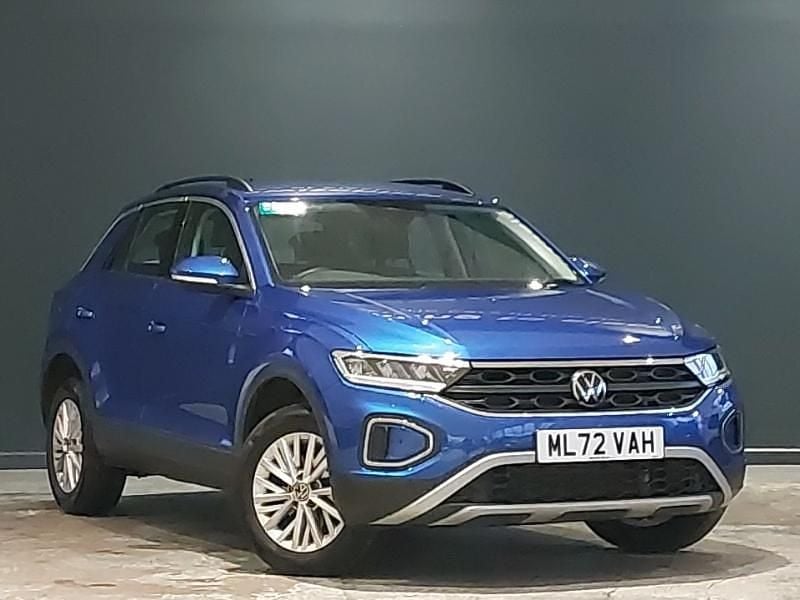 Blue Used 2022 VW T-Roc Life SUV | £20,998 (Fair price) - Image 1/4