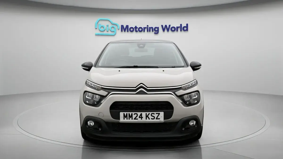 Used Citroën C3 PureTech 83 HP (61 kW) 2024 Grey Hatchback