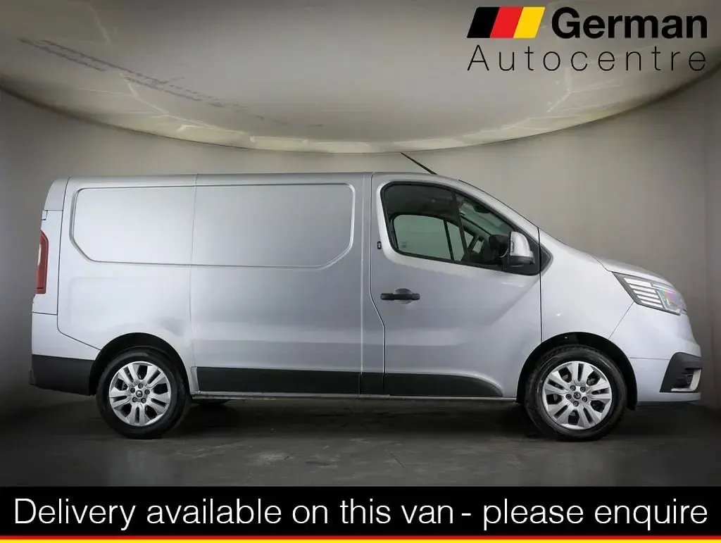 Used Renault Trafic 2022 Grey MPV
