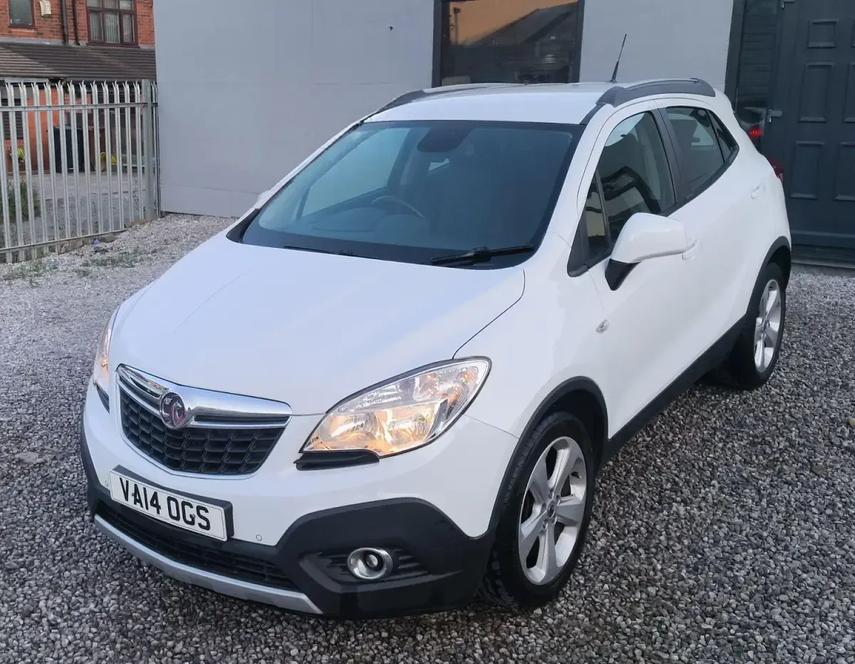 Used Vauxhall Mokka S 140 HP (102 kW) 2014 White SUV