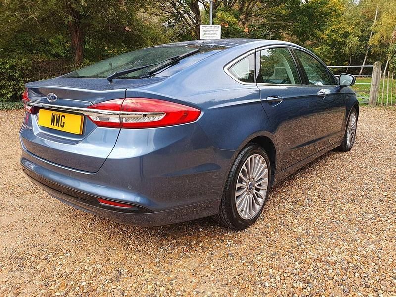 Used Ford Mondeo Titanium 2019 Blue Hatchback
