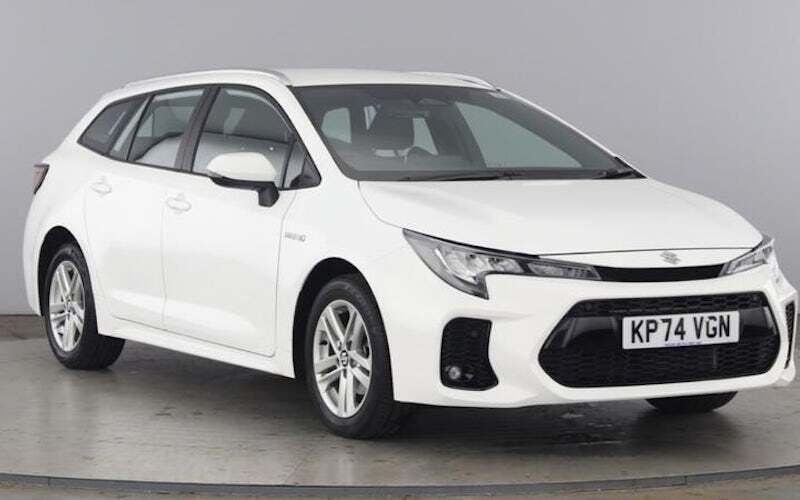 White Used 2024 Suzuki Swace Estate | £20,990 (Fair price) - Image 1/4