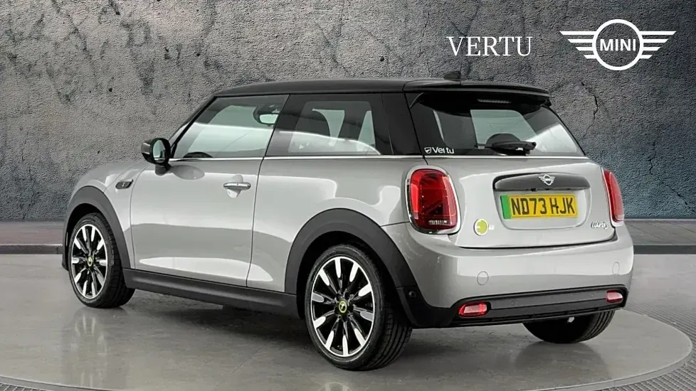 Used Mini Cooper SE Hatch 133 kW (181 HP) 2023 Silver Hatchback