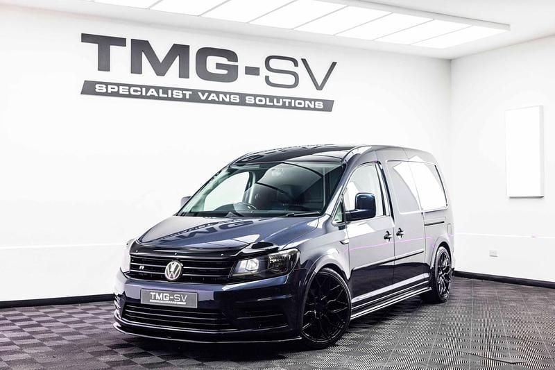 Blue Used 2018 VW Caddy Maxi Trendline MPV | £18,995 - Image 1/4