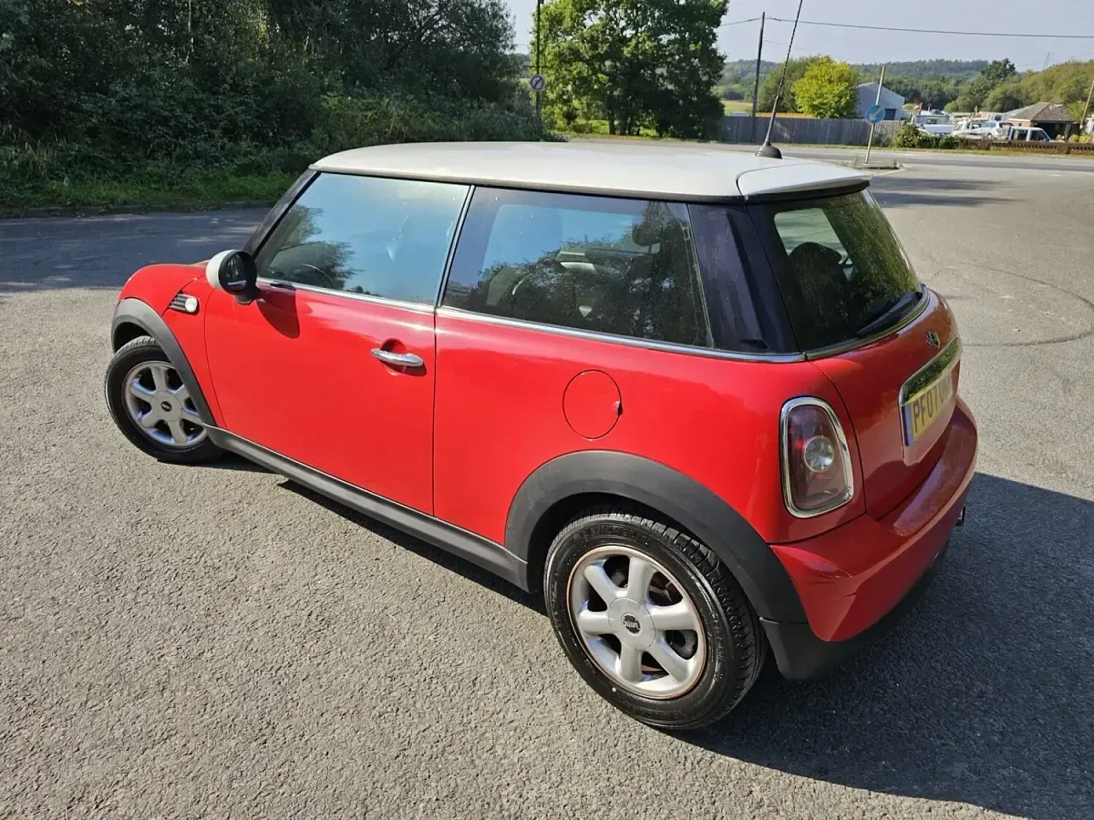 Used Mini Cooper Hatch 2007 Red Hatchback