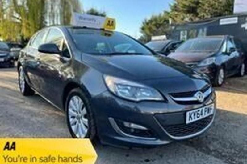 Used Vauxhall Astra Elite 165 HP (121 kW) 2014 Grey Hatchback