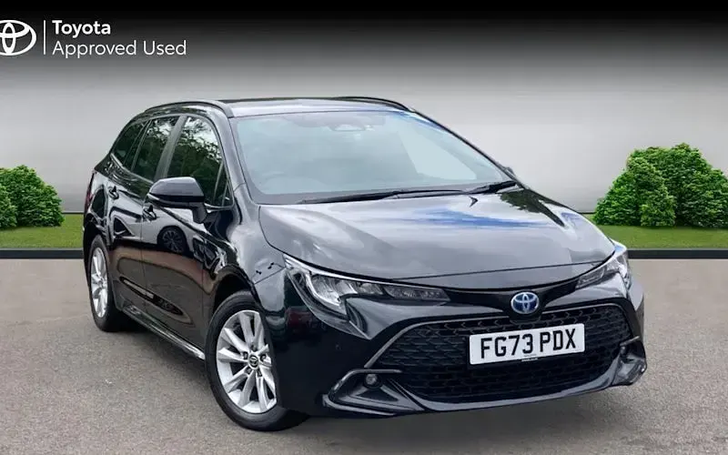 Second-hand Toyota Corolla 140 CP (102 kW) 2026 Break