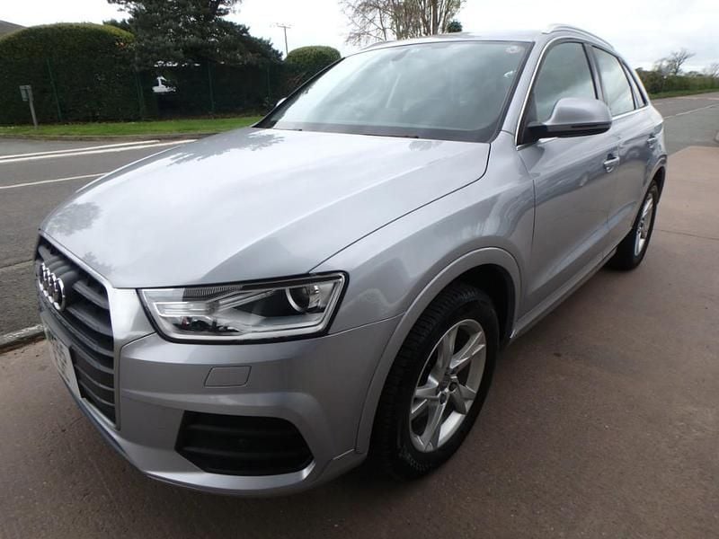 Begagnad Audi Q3 Business 2016 Silver SUV
