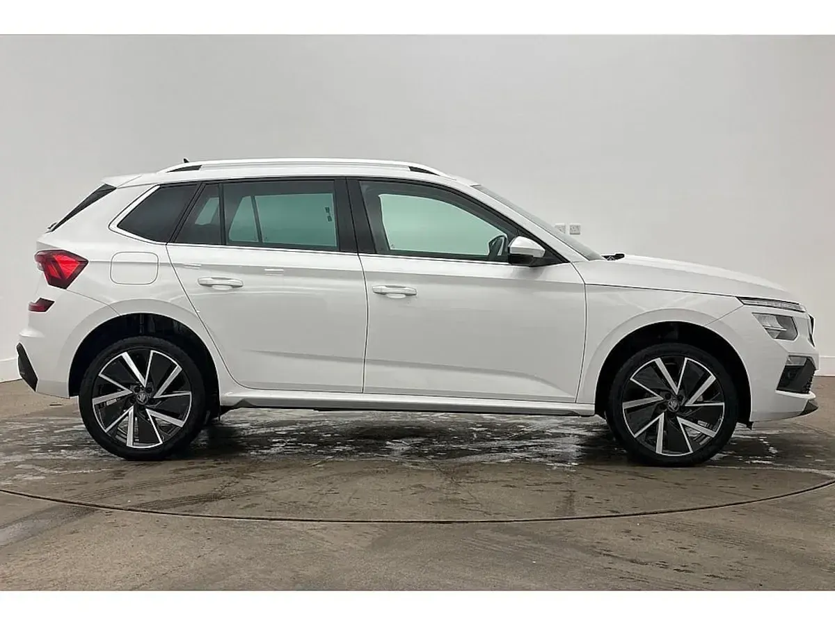 Used Skoda Kamiq SE L 110 HP (80 kW) 2026 Candy white SUV