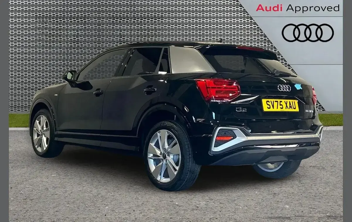 Used Audi Q2 S-Line 147 HP (108 kW) 2025 Black SUV