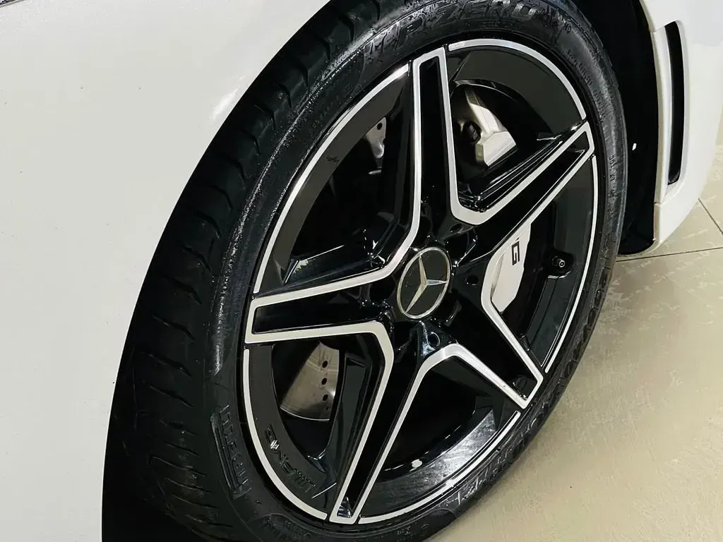 Used Mercedes A35 AMG Executive 306 HP (225 kW) 2020 White Sedan