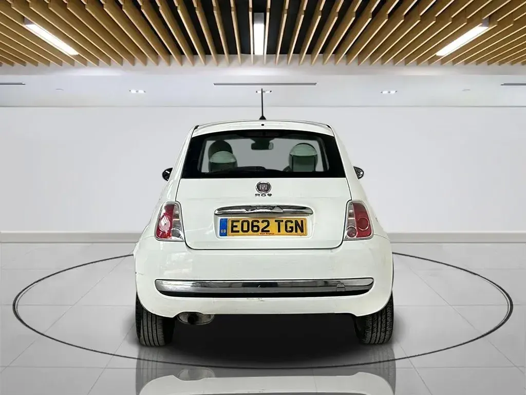 Usado Fiat 500 Lounge 69 HP (50 kW) 2012 Branco Citadino