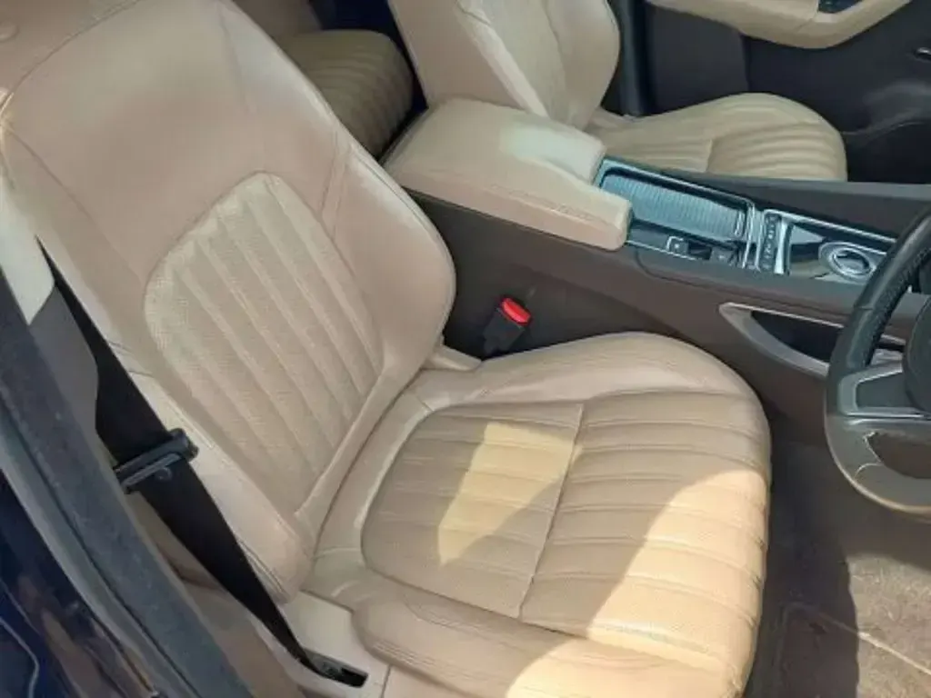 Used Jaguar F-Pace Portfolio 180 HP (132 kW) 2019 Blue SUV