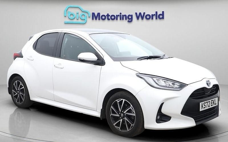 Used Toyota Yaris Hybrid Design 116 HP (85 kW) 2026 Hatchback