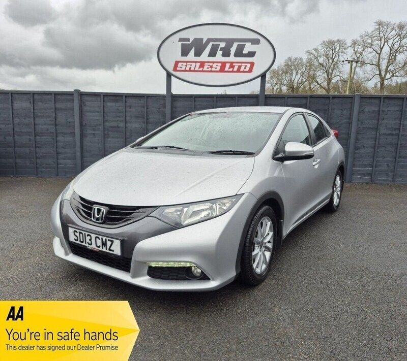 Silver Used 2013 Honda Civic EX Hatchback | £6,675 (Fair price) - Image 1/4