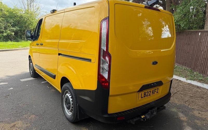 Używany Ford Transit Custom 131 KM (96 kW) 2022 Żółty Van
