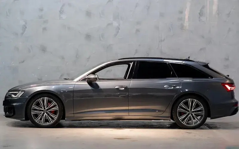 Used Audi A6 S-Line 286 HP (210 kW) 2021 Estate