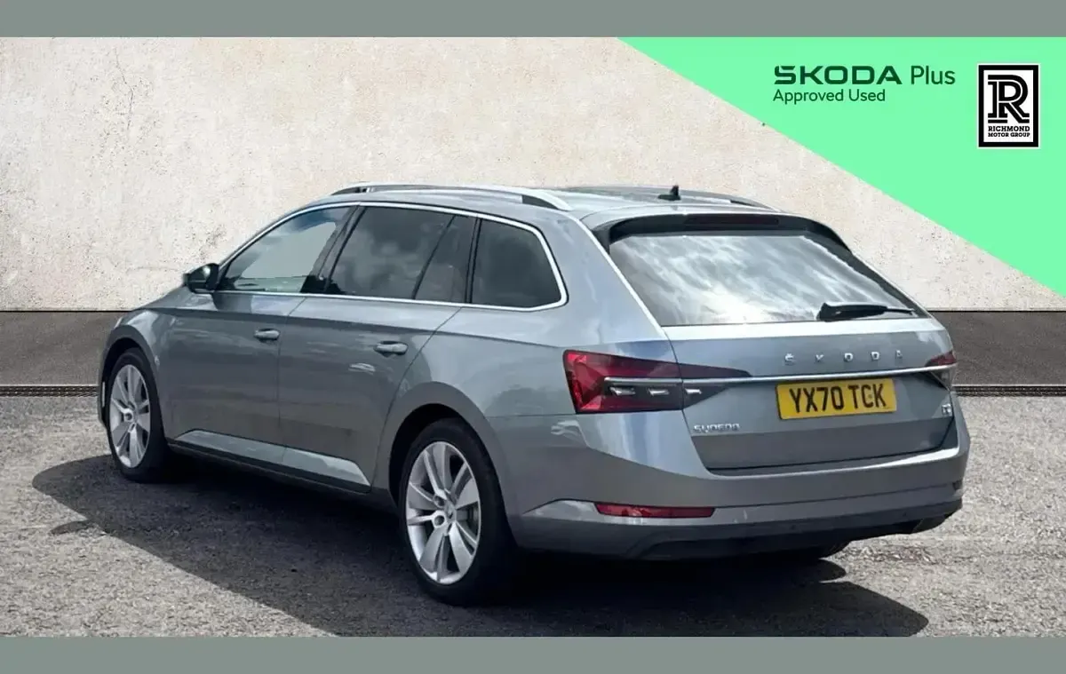 Used Skoda Superb SE L 214 HP (157 kW) 2020 Grey Estate