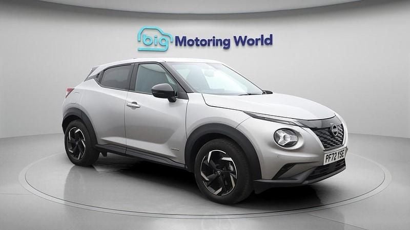 Used Nissan Juke N-Connecta 143 HP (105 kW) 2023 Silver SUV
