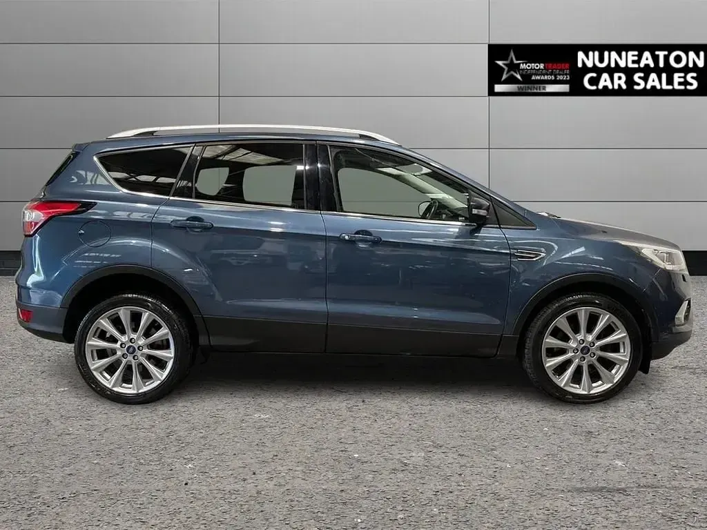 Begagnad Ford Kuga Titanium X 180 HK (132 kW) 2019 Blå SUV
